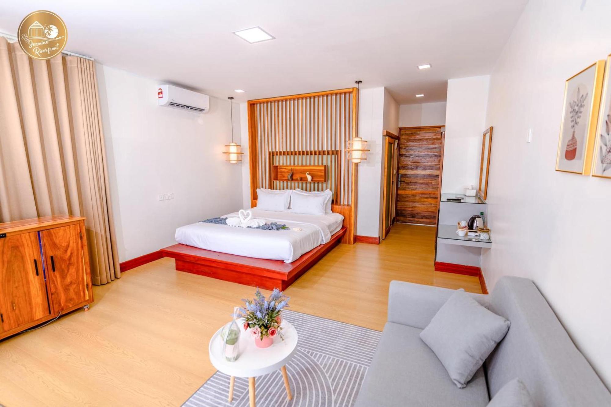 Jasmine River Front Hotel กำปอต ภายนอก รูปภาพ