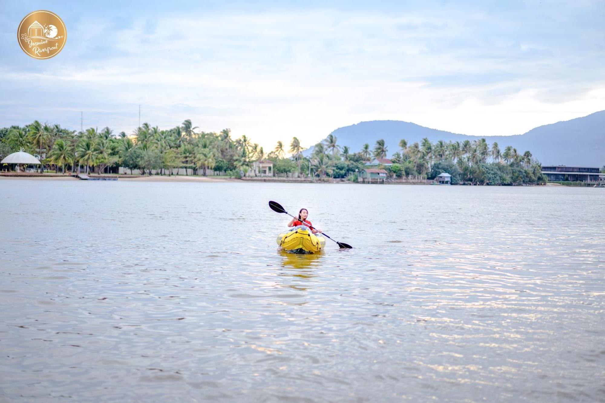 Jasmine River Front Hotel กำปอต ภายนอก รูปภาพ